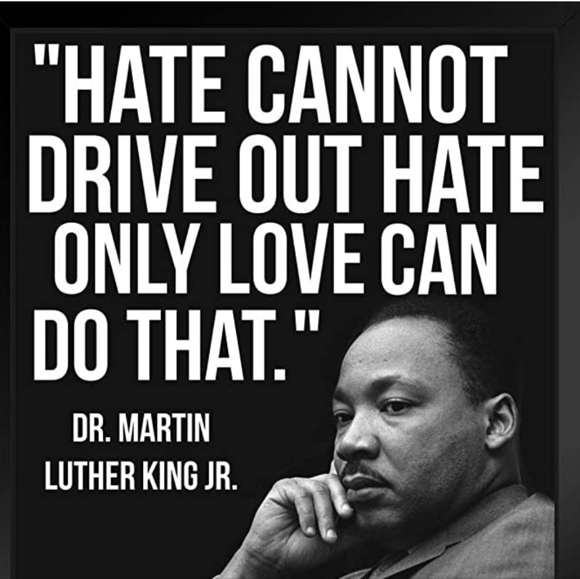 Meet your Posher, Mimi! ๐ - Picture 7 of 8